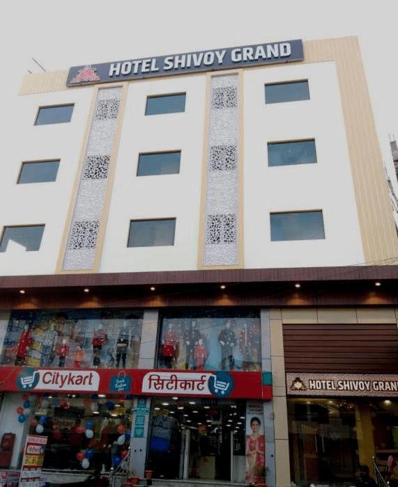 Hotel Shivoy Grand Benares Buitenkant foto